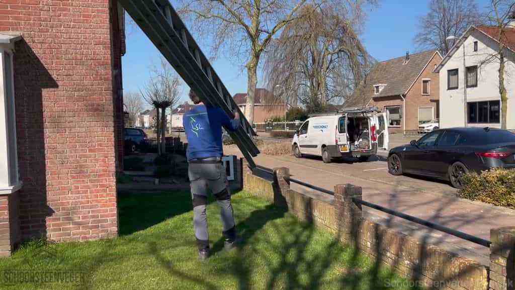 Schoorsteen onderhoud Rijswijk ladder bus